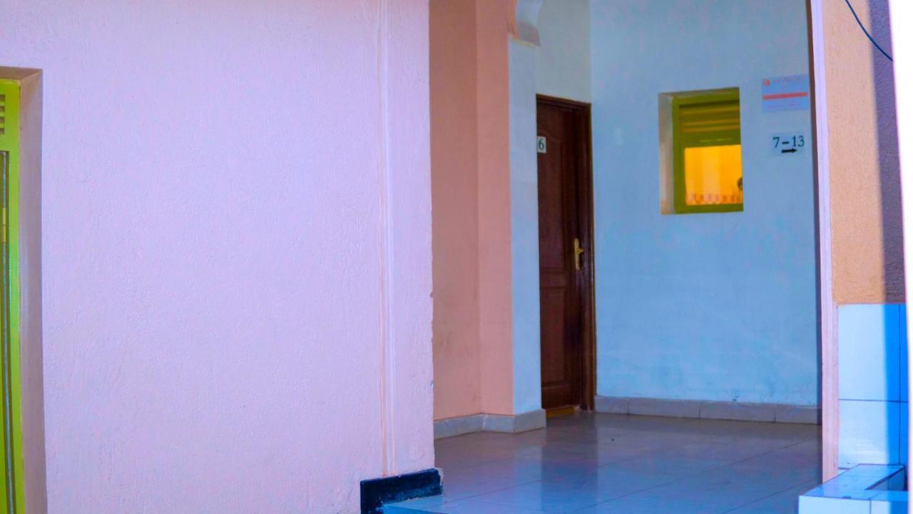 Peace & Grace Motel Kigali Exterior foto